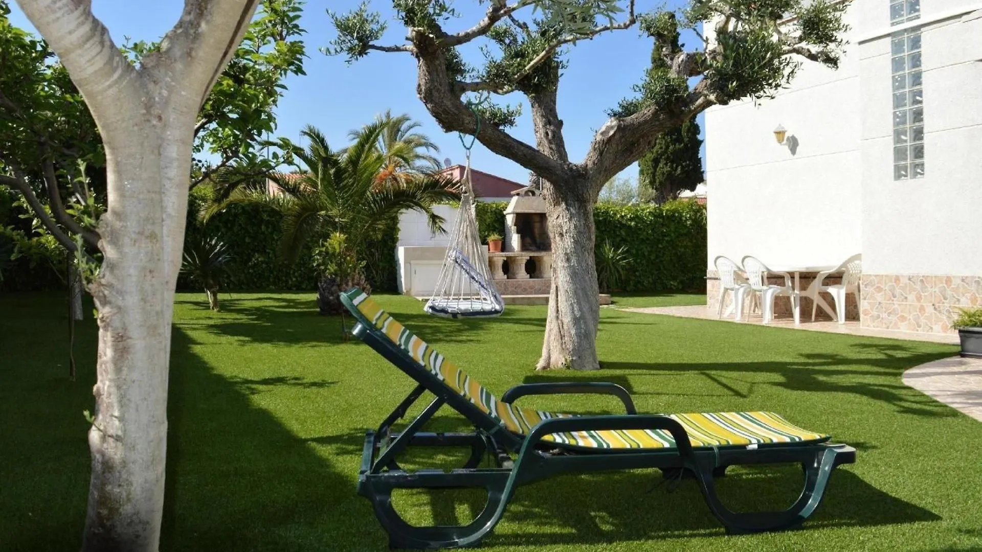 Holiday home Freistehendes Ferienhaus In Cubelles Mit Privatem Pool